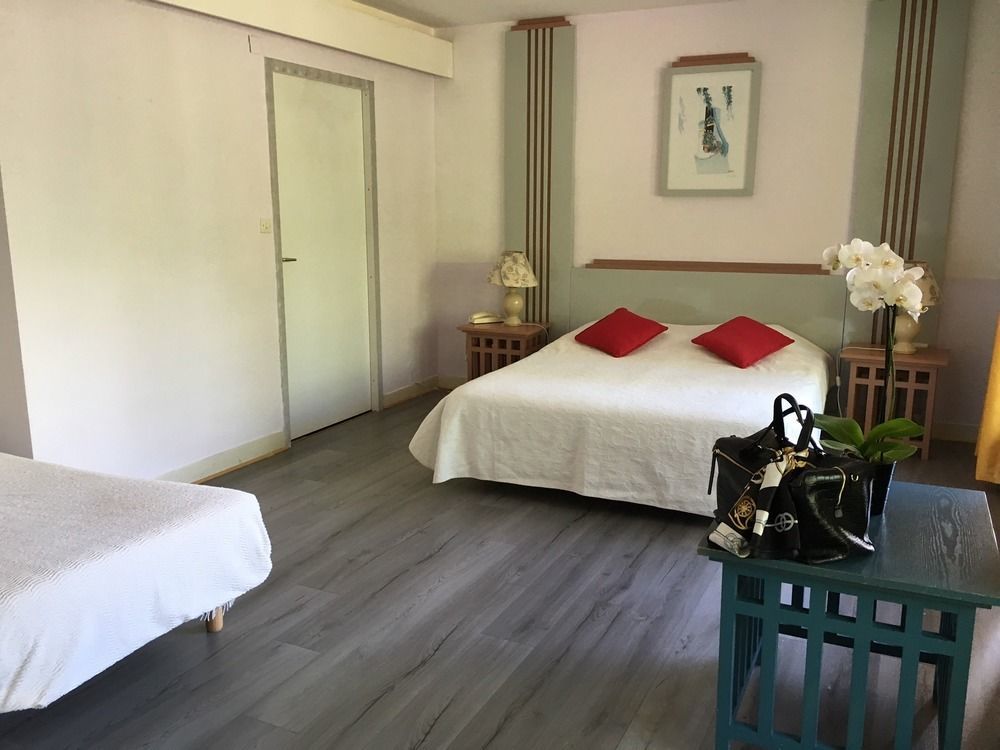 Brit Hotel Du Laca - Capvern Eksteriør billede